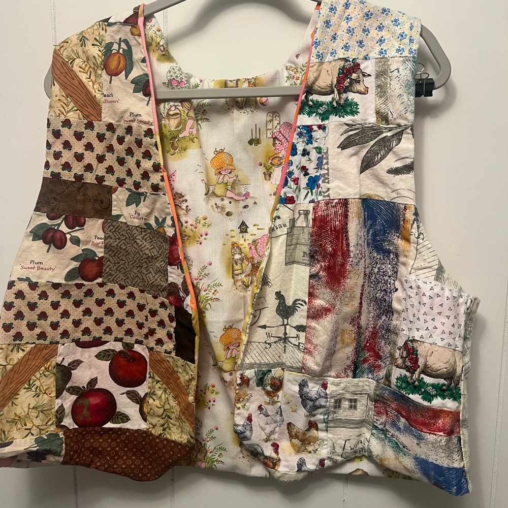 Colorful Patchwork Vest farm Holly Hobbie reversible